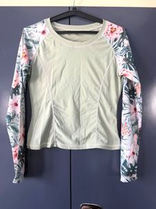Floral Sleeve Crop  Top
