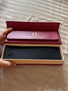 GIVA Jewellery Box - Elegant Red