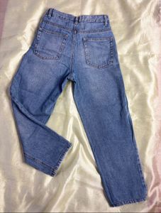 Trendy blue mom fit ribbed jeans
