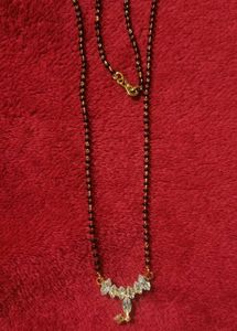 Elegant Mangalsutra with Crystal Pendant