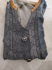 Women Khaadi Material Kurti