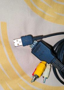 Vintage Sony VMC-MD2 AV/USB Digicam Cable