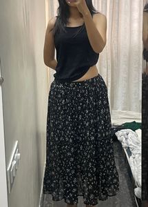 Pinteresty Black Floral Skirt