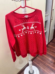 H&amp;M Cozy Red Christmas Sweater with Reindeer