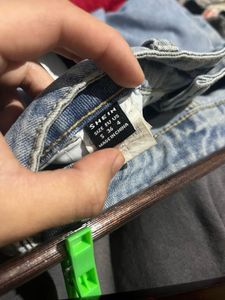 Distressed Wide Leg Jeans
