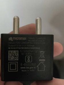 Micromax OG Type - A Charger &amp; Earphones