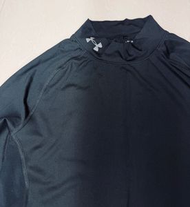 Under Armour Long Sleeve Mock Neck Top