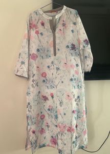 Beautiful Floral Print Kurta
