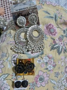 Set of 3 ethnic Earrings