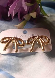 Gold Bow Earrings