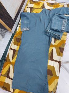 Elegant Blue Embroidered Kurta Set