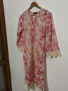 Pink Floral Print Kurta with Lace