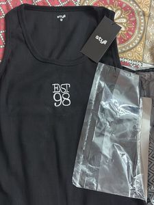Black Ribbed Tank Top "EAST 98"