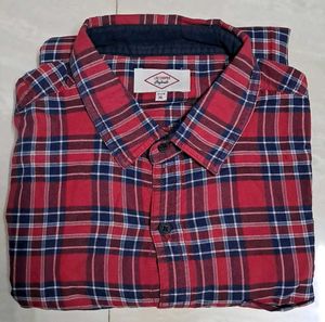 Red &amp; Blue Plaid Flannel Button-Down Shirt