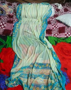 Printed Dupatta And Shalwar