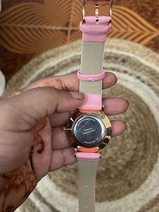 Stylish Pink Ombre Dial Watch