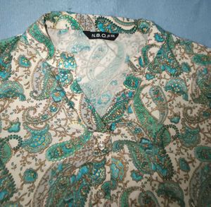 Elegant Paisley Print Kurta Top