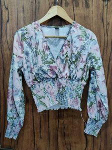 Floral Print Smocked Crop Top