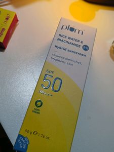 Plum Rice Water And Niacinamide Sunscreen