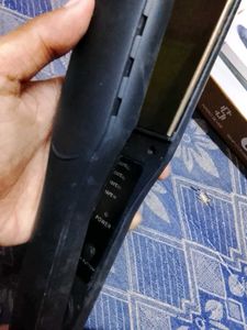 Kemei Professional Hair Straightener