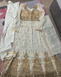 Elegant Embroidered Anarkali suit with legging and