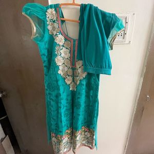 Beautiful Teal Kurta Set with Intricate Embroidery