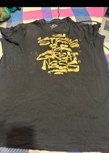 Nike "Strive for Greatness" Tee XL Size