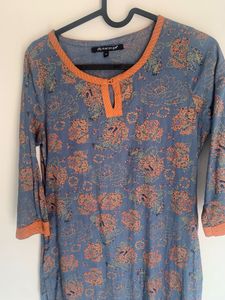 Melange Brand Xs Size Kurti