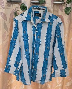 👔Blue &amp; White Striped Button-Up Shirt