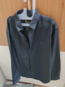 Men's navy blue Button-Up Shirt