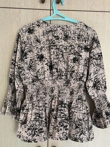 Chic Smocked Waist Floral Print Top