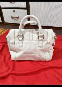 Chic White Leather Handbag