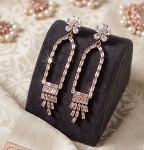 Unused ad Sparkling Drop Earrings
