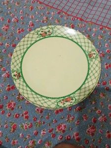 Vintage Floral Dinner Plates