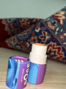My Glamm Hd Foundation For Medium Skin Tone