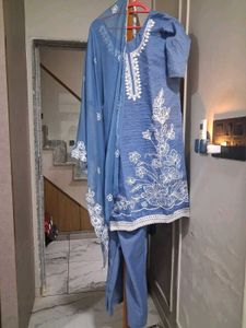 Blue Embroidered Kurta XL