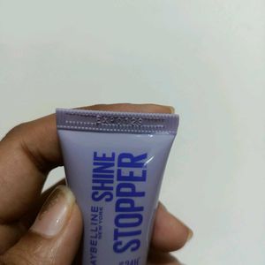 Maybelline Shine Stopper Matte Primer