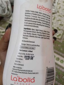 La'bolia Hydrating Body Lotion