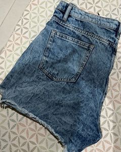 Globus Acid Wash Denim Shorts