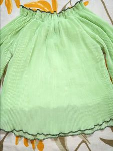 Green Baradot Top