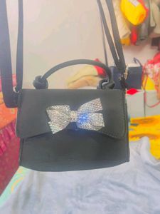 Cute Crossbody Bag with Bow Detail