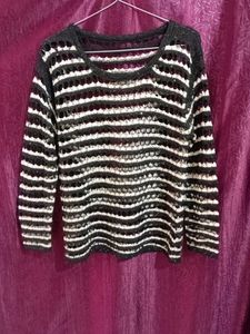 Balck & White Netted Top