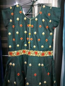 Elegant Green Embroidered 58inch Gown