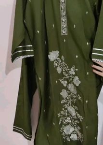 Elegant Olive Green Embroidered Kurta