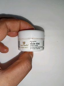 Just Herbs Skin Tint