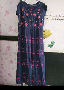 Embroidered Kurta Set with Trendy Patterns