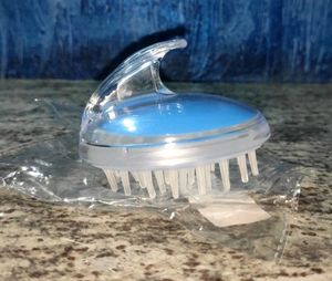 DEEP 🧼 HAIR CLEANING BRUSH