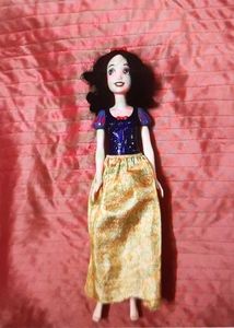 Snow White Disney Doll