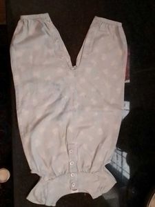 OLD NAVY GIRLS ROMPER 3-6 MONTH NOT USED