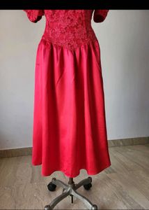 Elegant Red Lace Evening Gown